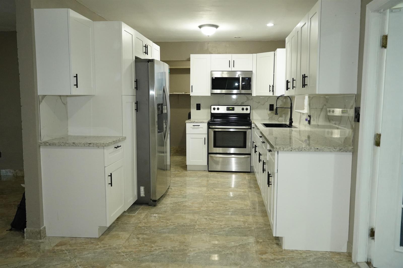 7081 SW 30TH Street, Miramar FL 33023 photo 2