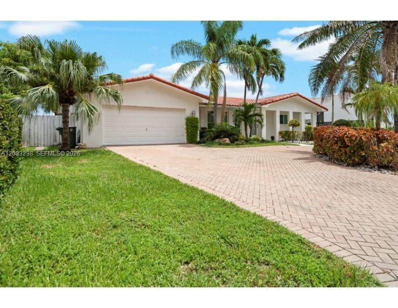 649 Layne Blvd, Hallandale Beach FL 33009 photo 2