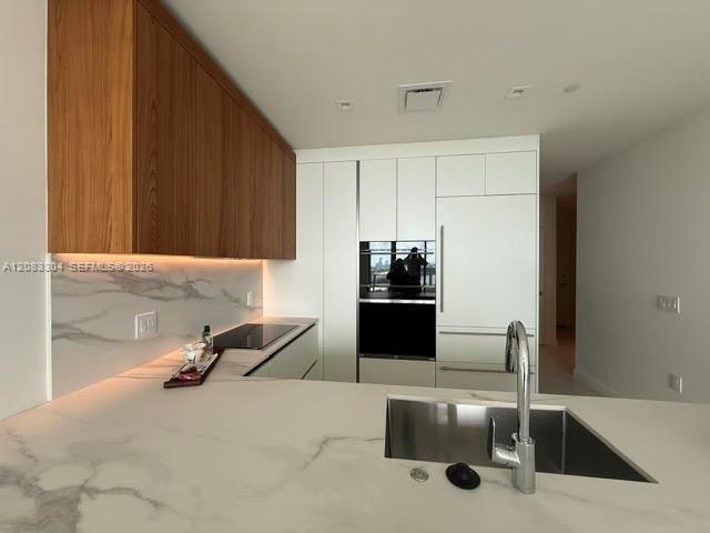 1400 Biscayne Blvd # 904, Miami FL 33132 photo 4
