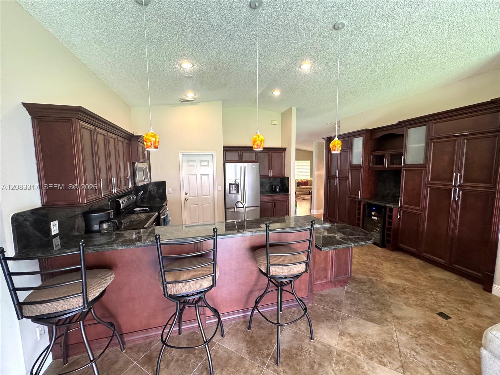 1738 SW 108th Way, Davie FL 33324 photo 5