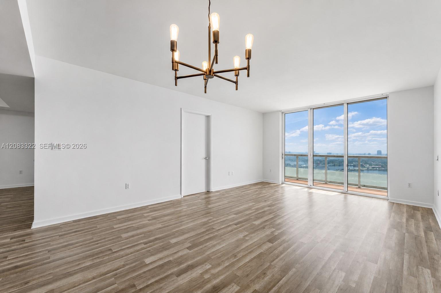 50 Biscayne Blvd # 4704, Miami FL 33132 photo 2