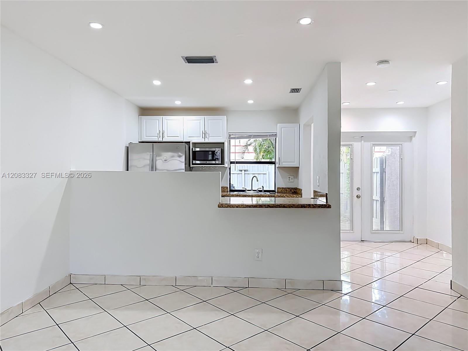10554 NW 3rd St # 0, Pembroke Pines FL 33026 photo 5