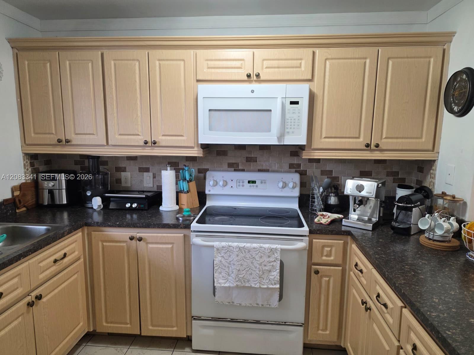 1750 W 46th St # 207, Hialeah FL 33012 photo 5