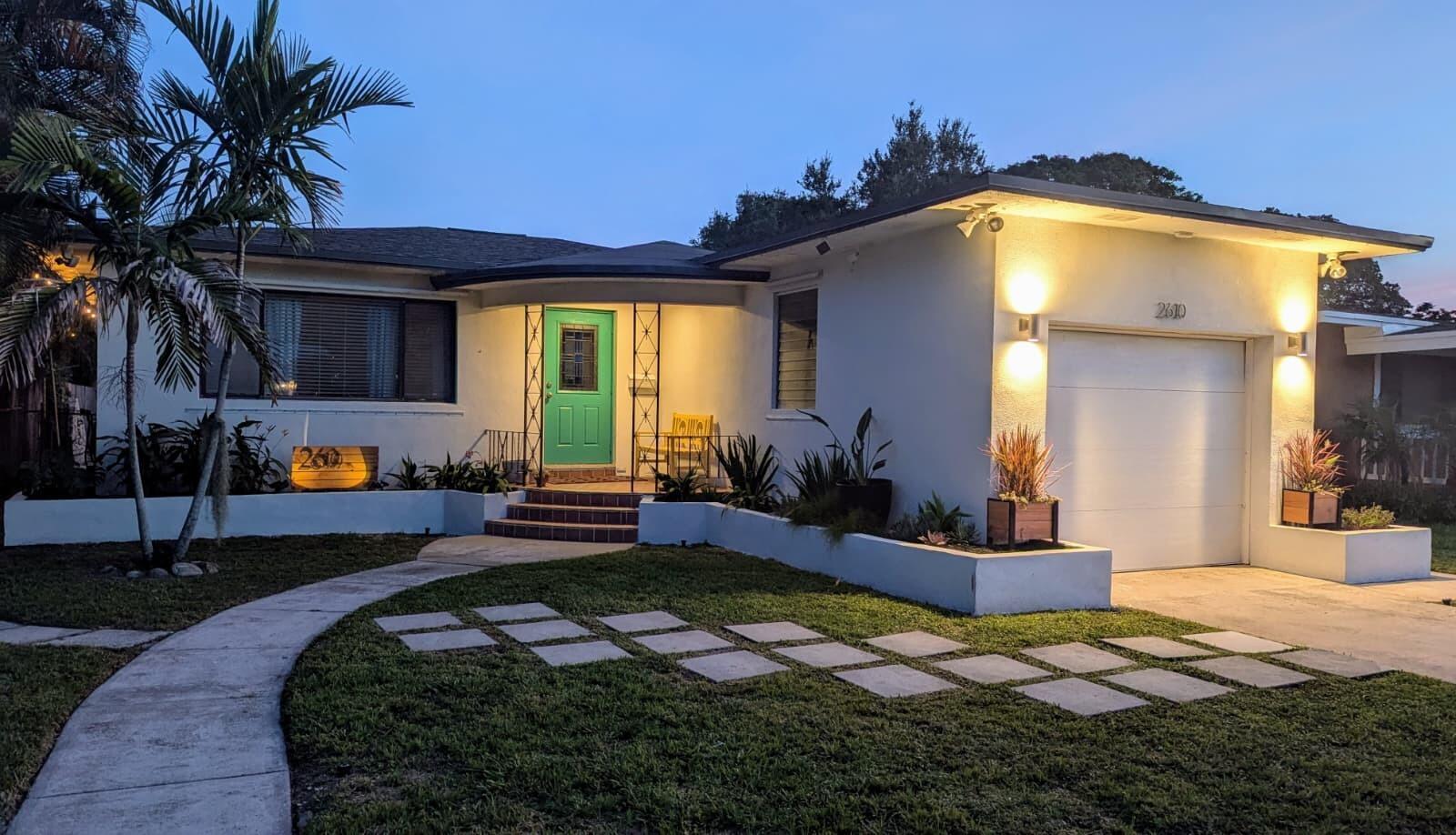2610 TAYLOR Street, Hollywood FL 33020 photo 2
