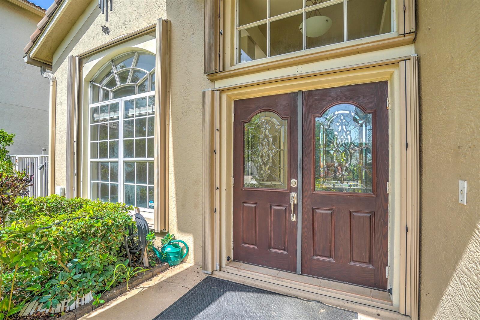 1117 AVONDALE Court, West Palm Beach FL 33409 photo 5