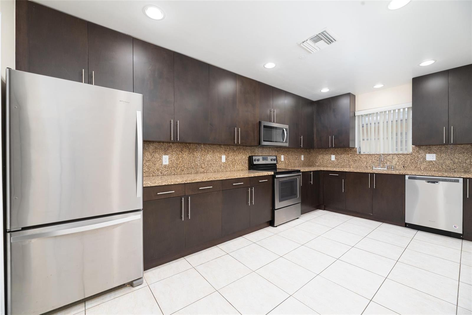 3707 Polk Street, Hollywood FL 33021 photo 2