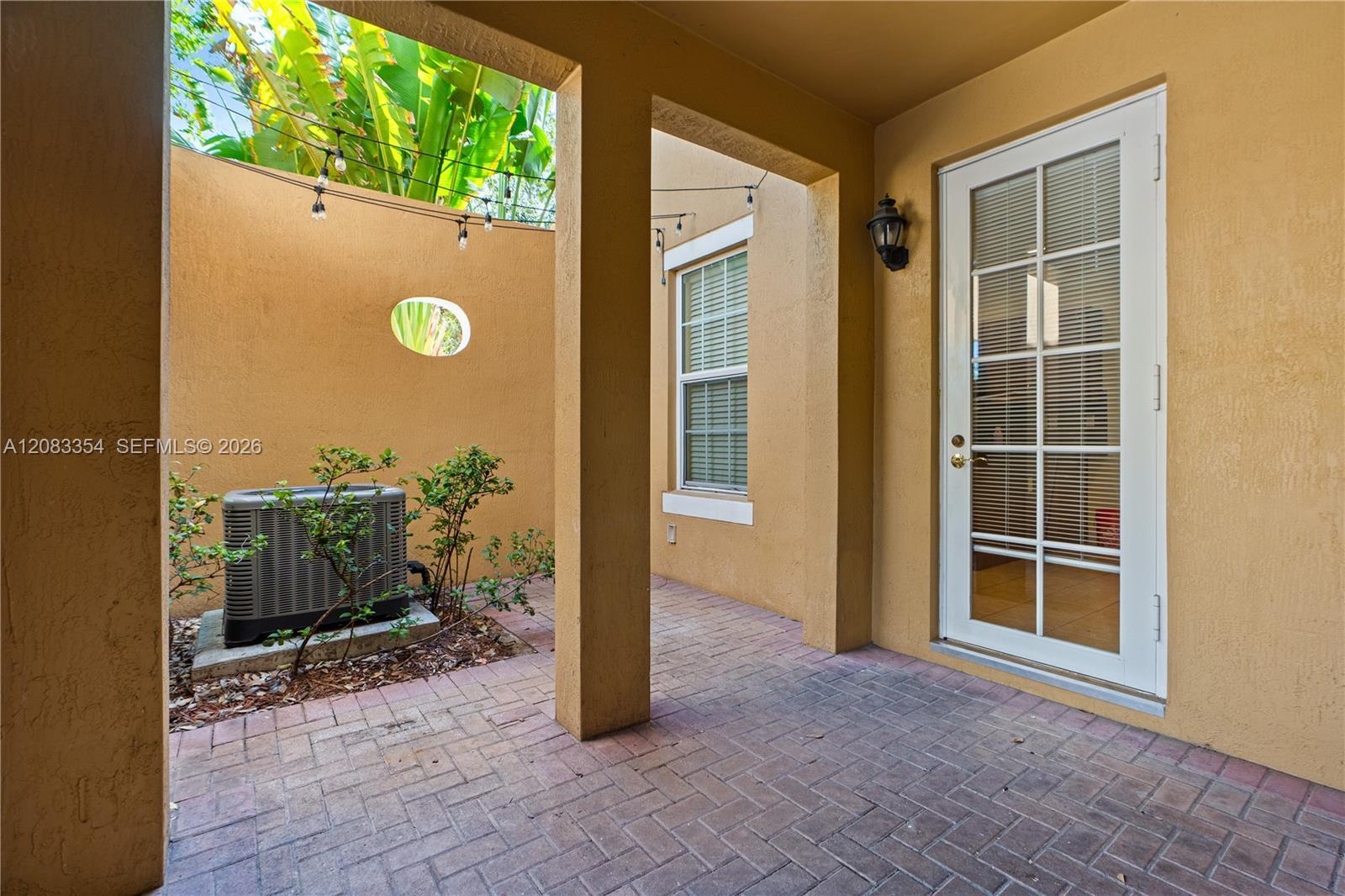 1129 SW 147th Ter, Pembroke Pines FL 33027 photo 5