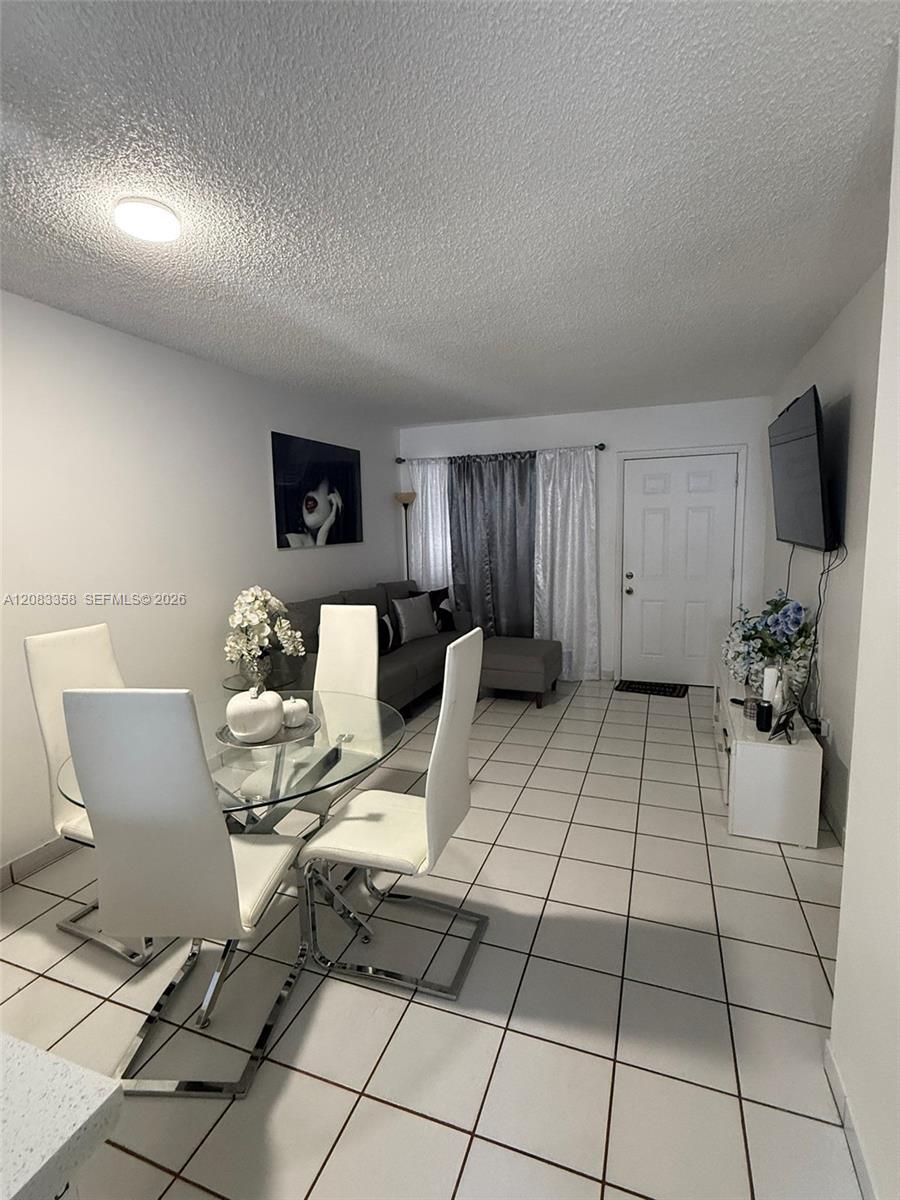 5420 W 21st Ct # 211, Hialeah FL 33016 photo 4