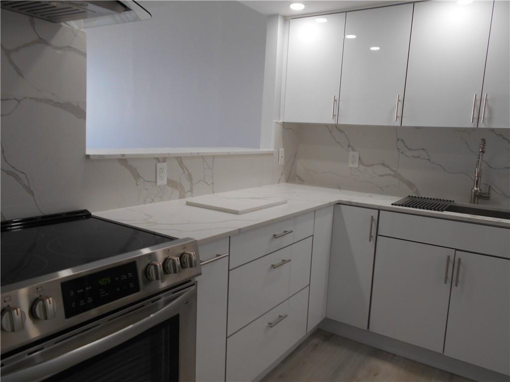 1301 NE MIAMI GARDENS Drive # 723W, Miami FL 33179 photo 3