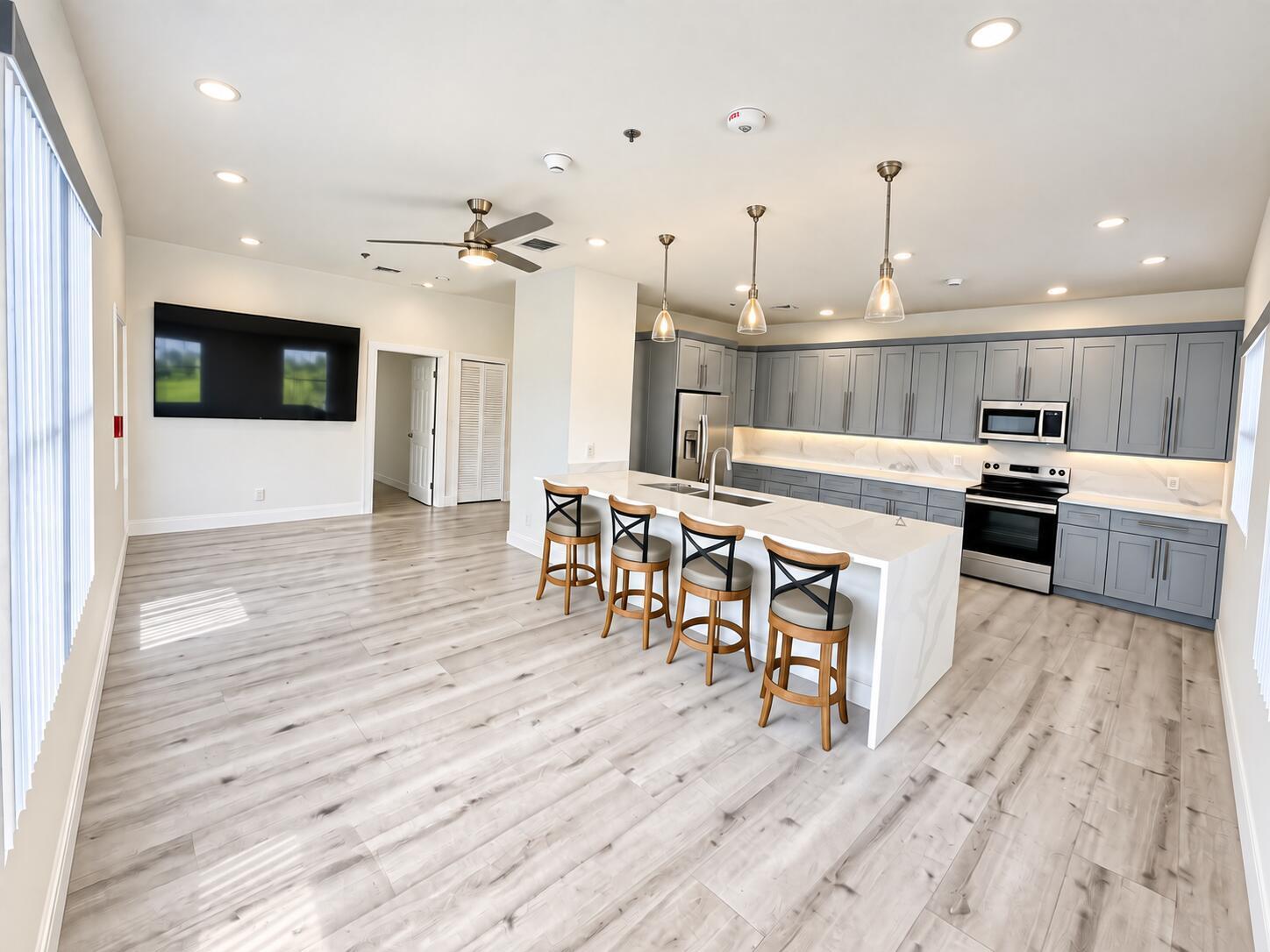 1720 NW 15TH Terrace, Fort Lauderdale FL 33311 photo 2
