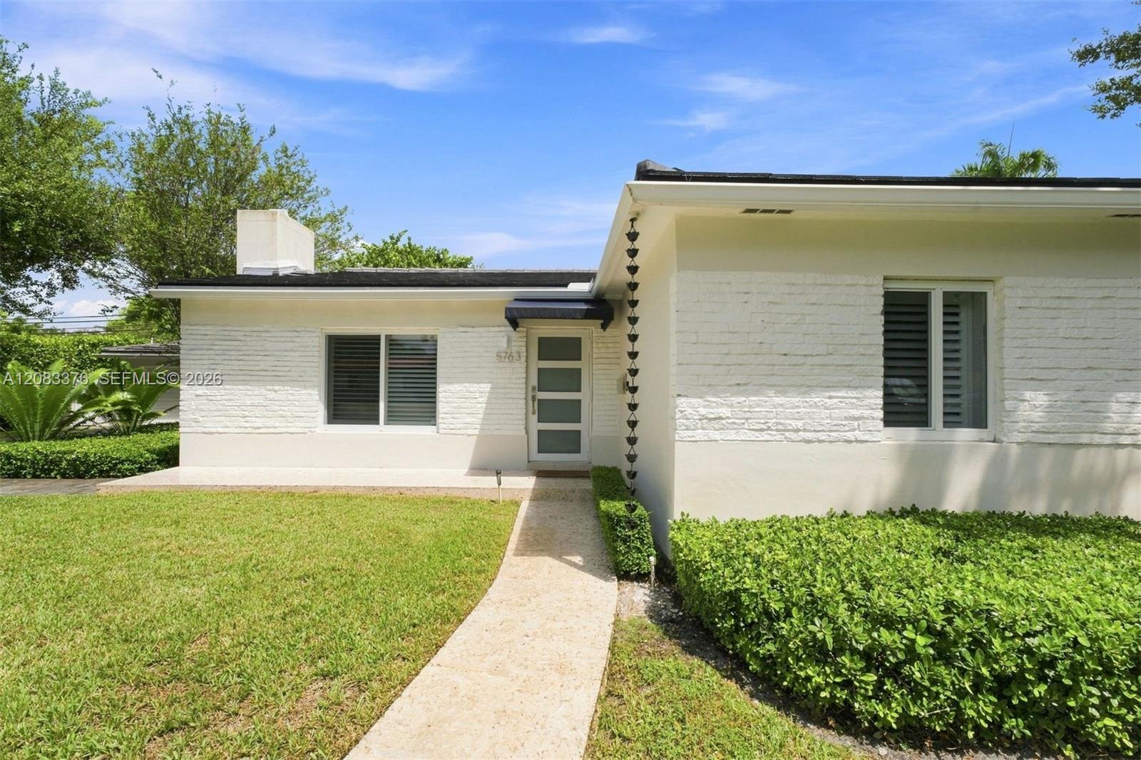 5763 SW 51st St, Miami FL 33155 photo 4