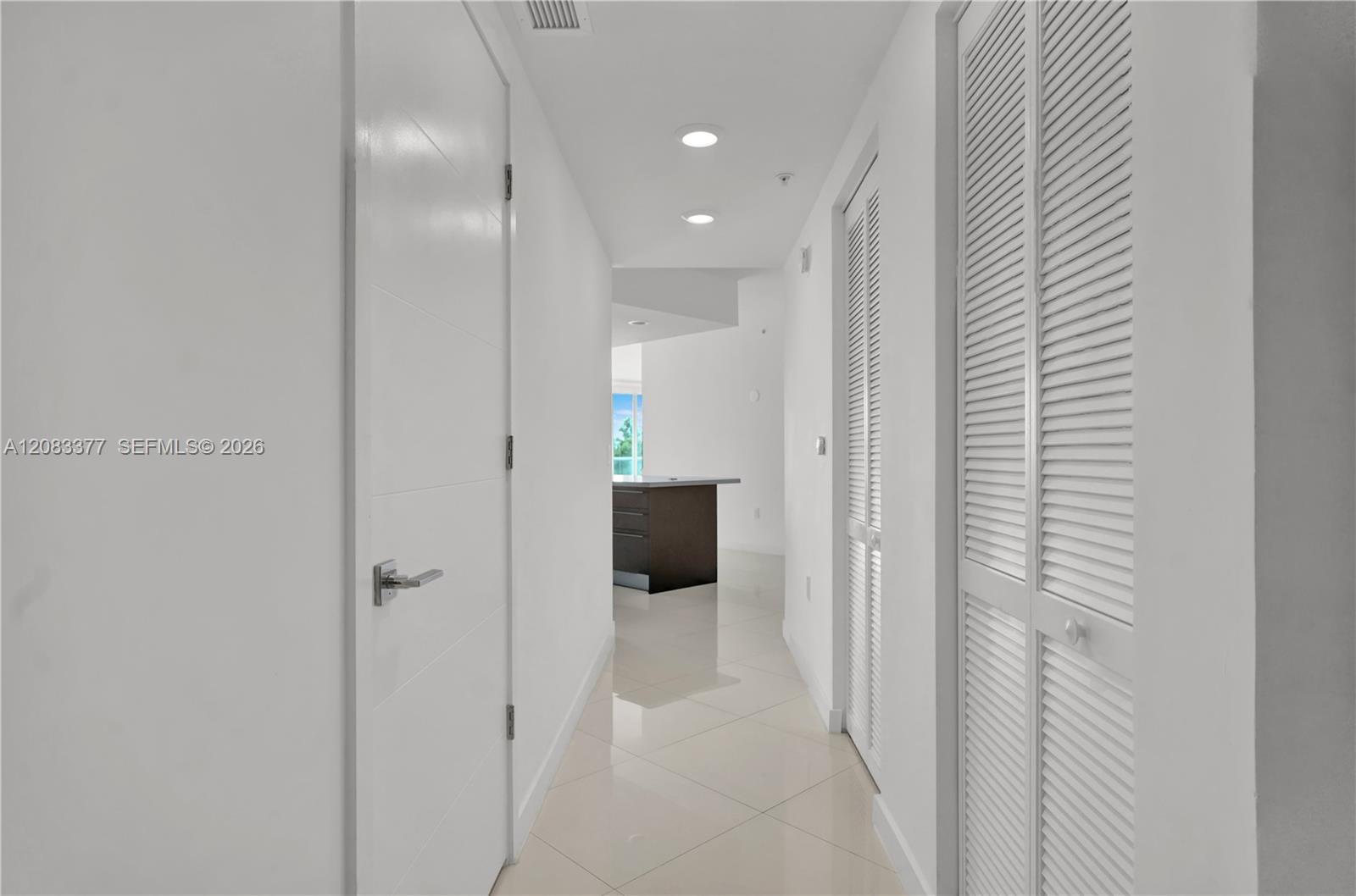 7825 NW 107th Ave # 411, Doral FL 33178 photo 4