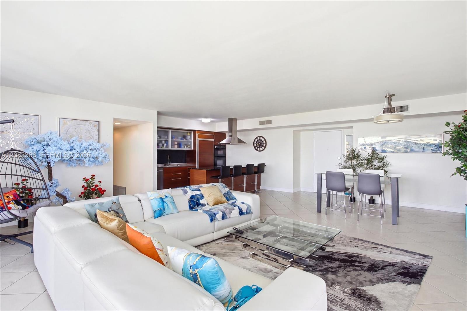 1850 S Ocean Dr # 2305, Hallandale Beach FL 33009 photo 2
