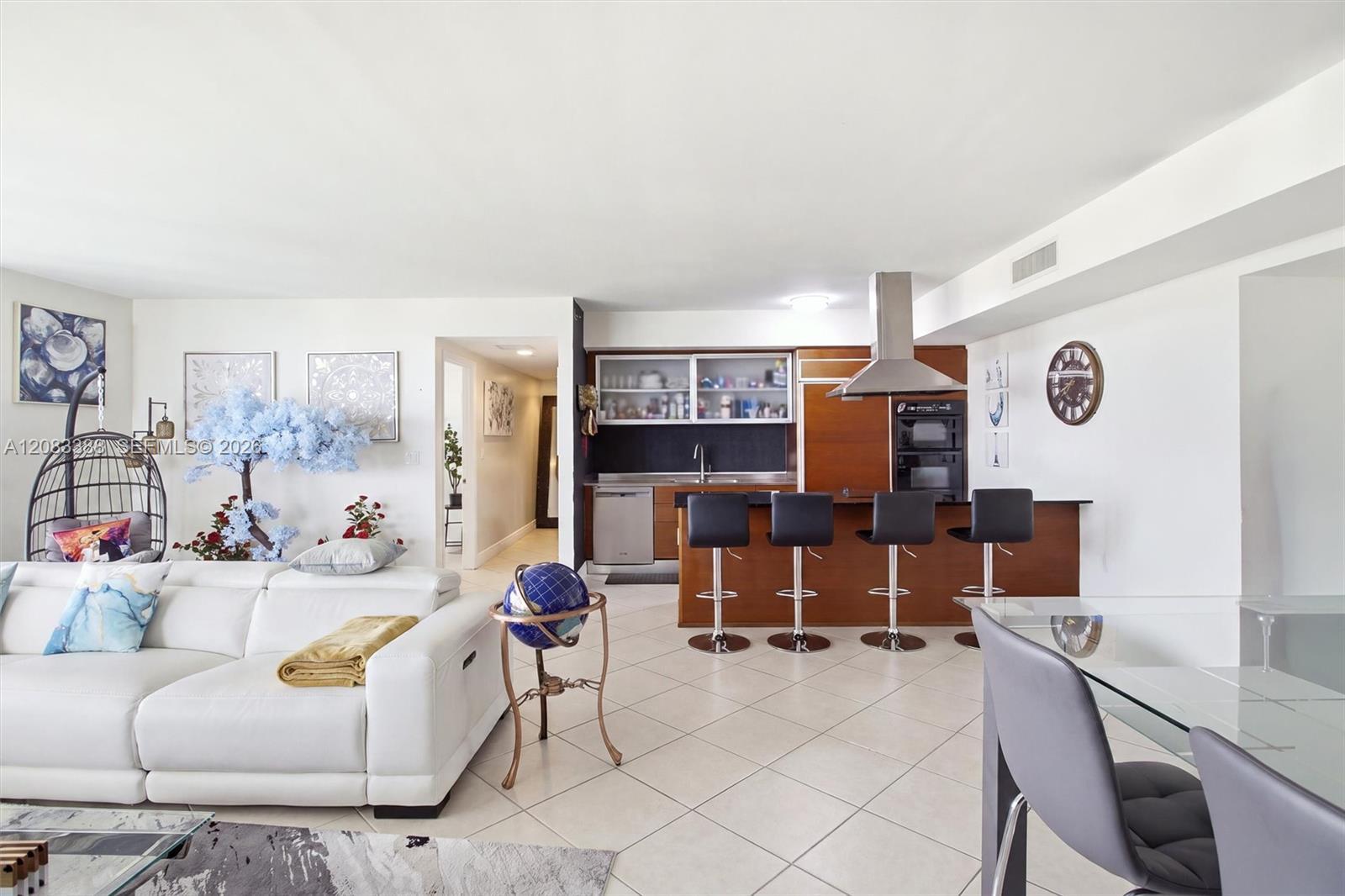 1850 S Ocean Dr # 2305, Hallandale Beach FL 33009 photo 5