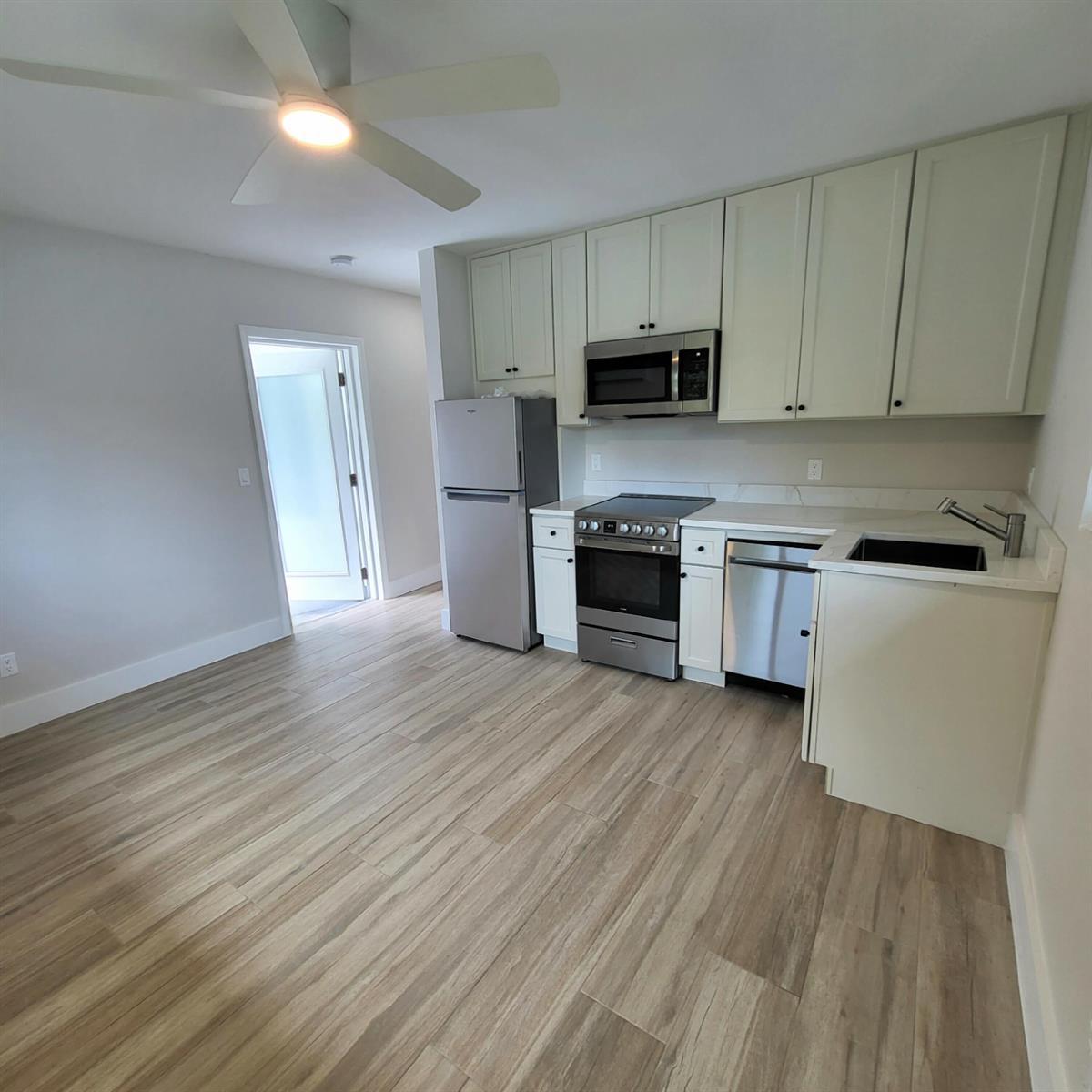 809a NW 30th Court # 809A, Wilton Manors FL 33311 photo 4