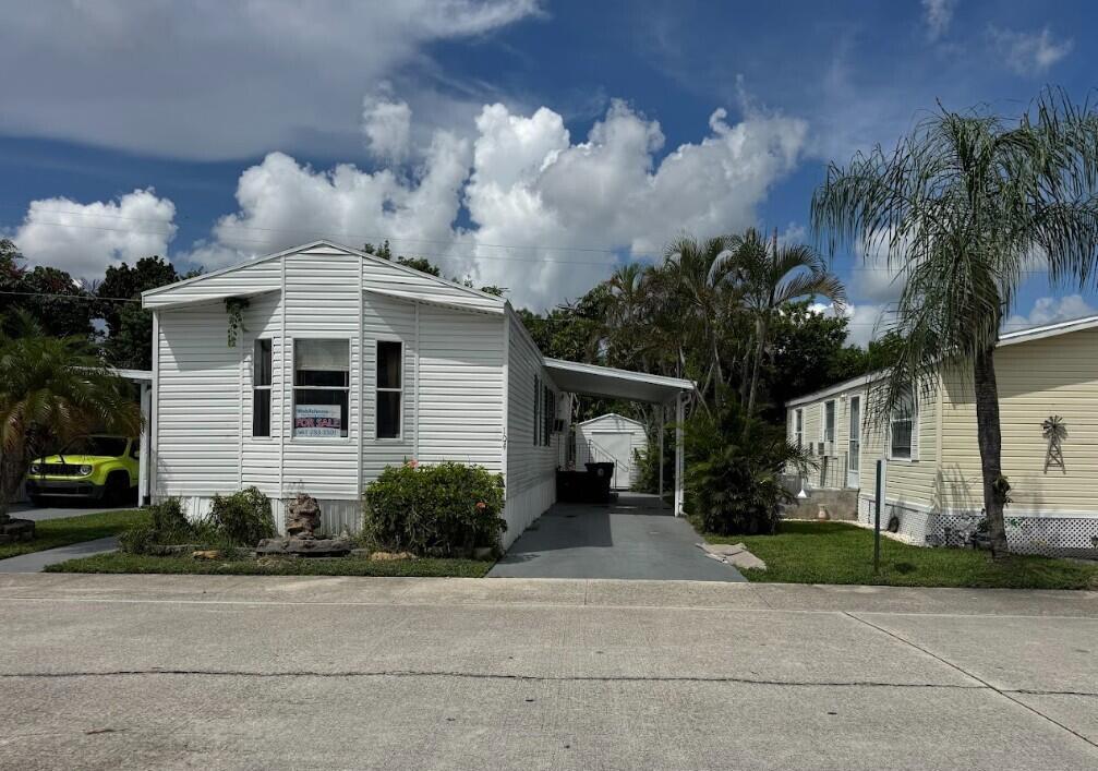 104 Plantation Boulevard # 104, FL 33467