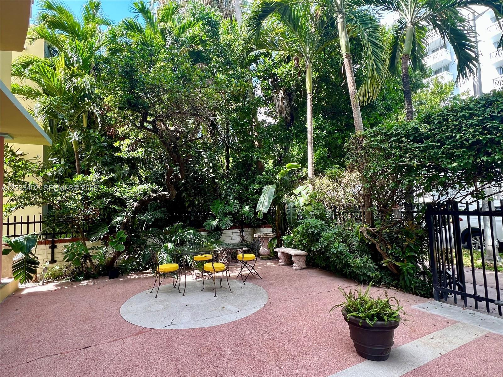1051 Meridian Ave # 1E, Miami Beach FL 33139 photo 5