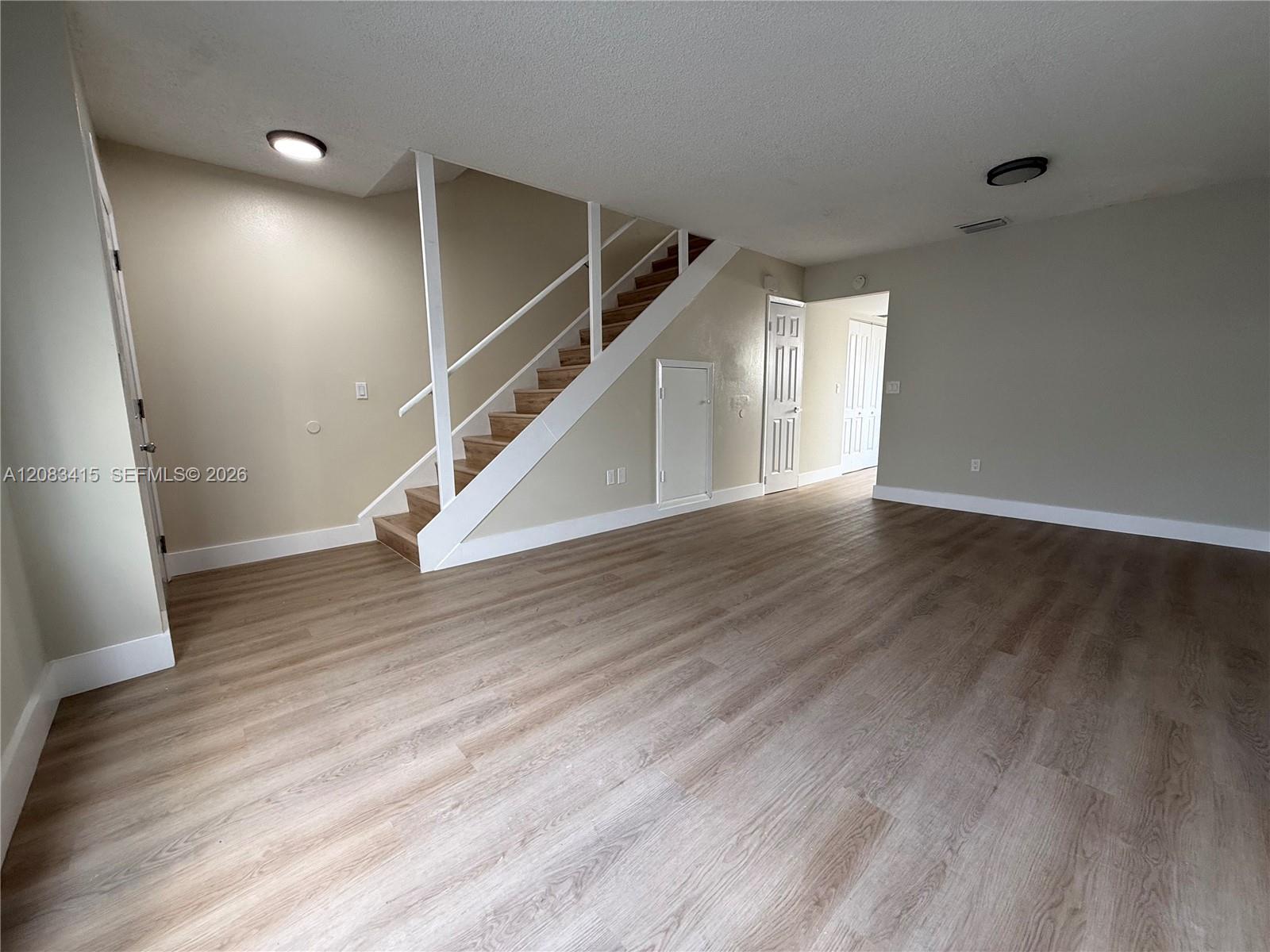 470 NE 18th Ave # 102, Homestead FL 33033 photo 2