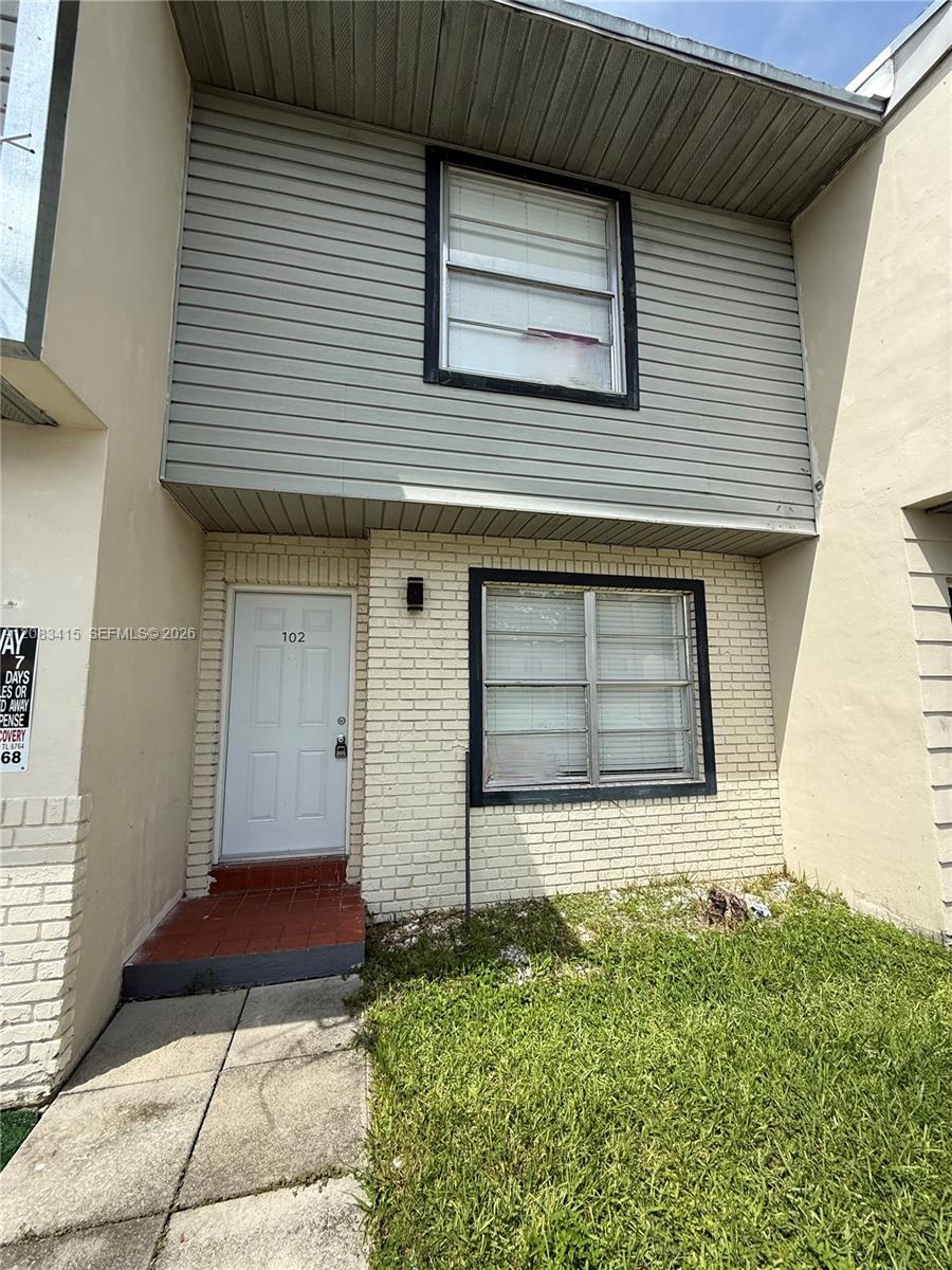 470 NE 18th Ave # 102, Homestead FL 33033