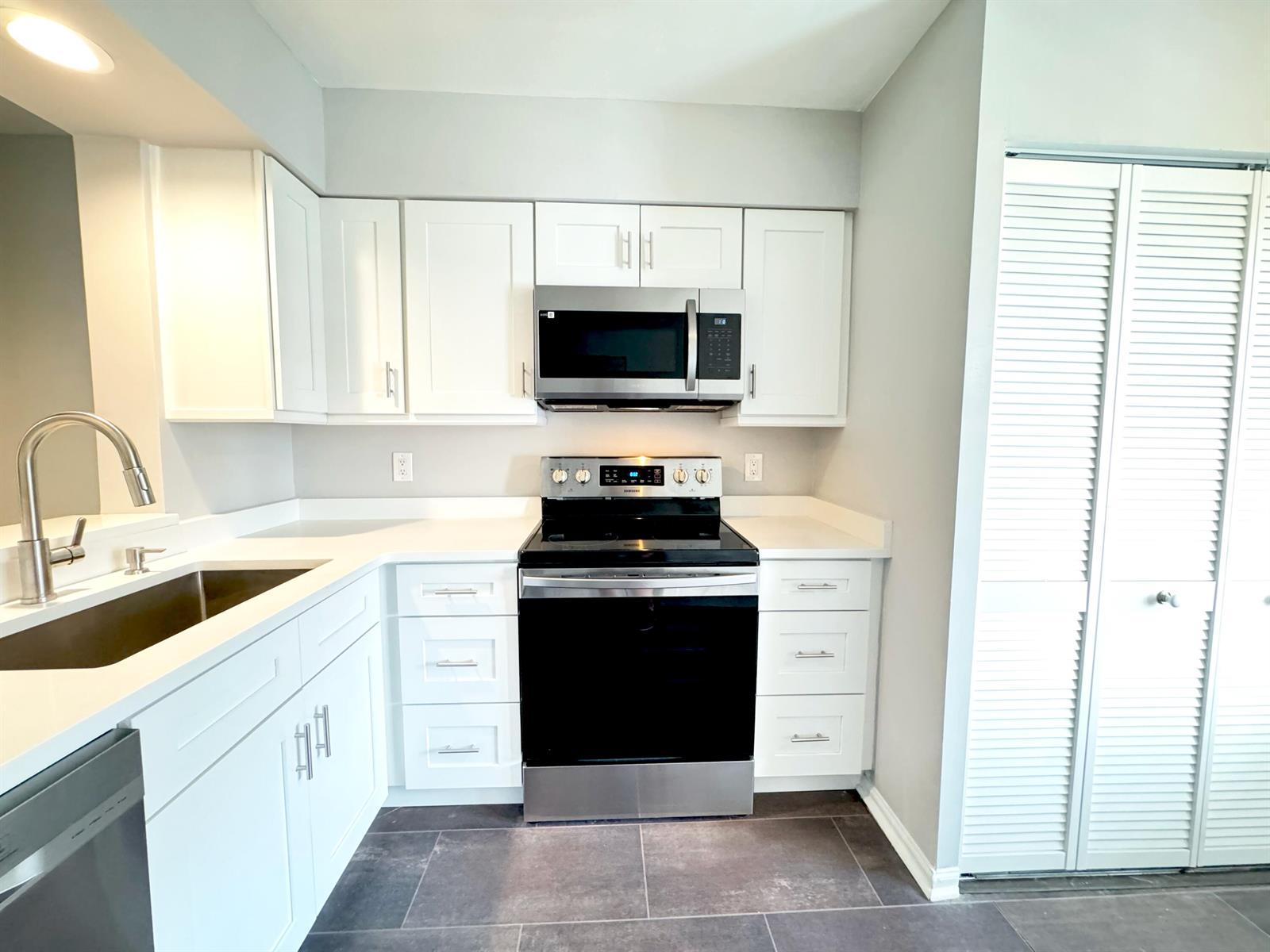 14701 Cumberland Drive # 301, Delray Beach FL 33446 photo 4