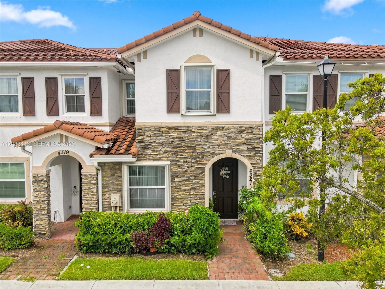 4321 Braxton Ave, West Palm Beach FL 33417