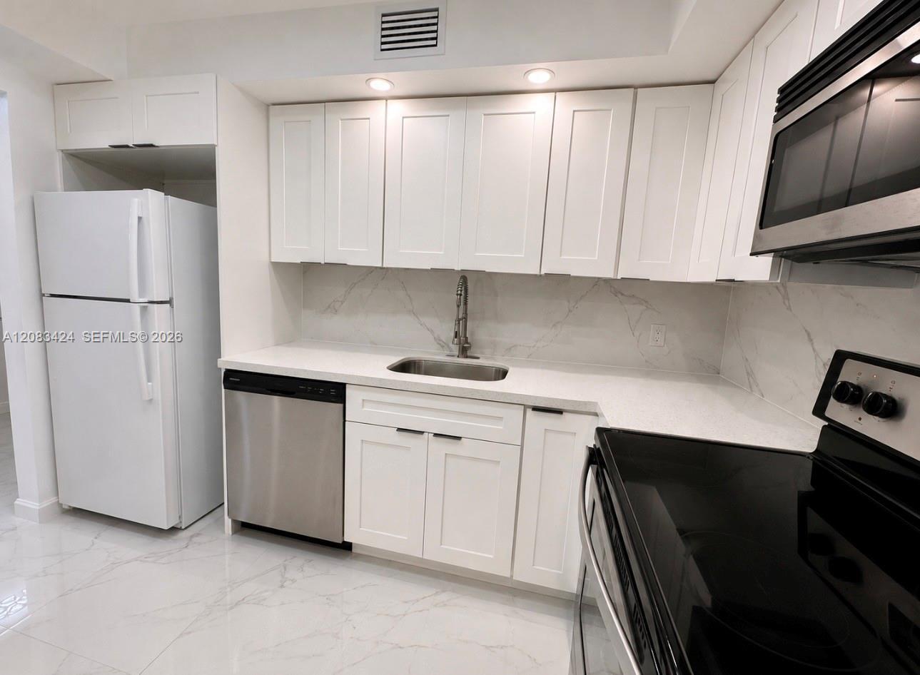 1985 S Ocean Dr # 22A, Hallandale Beach FL 33009 photo 5