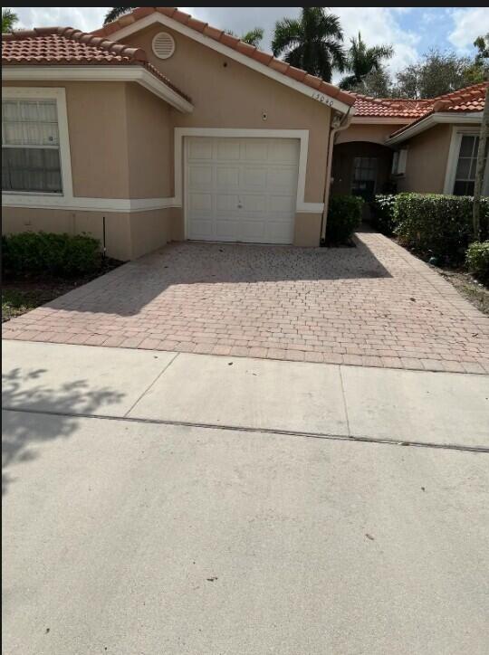 13040 NW 5TH Street, Pembroke Pines FL 33028 photo 2