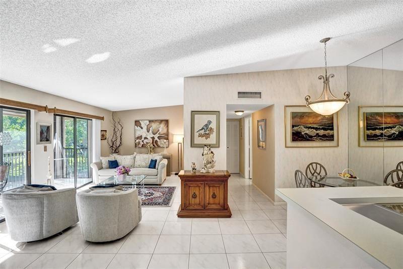 10783 W CLAIRMONT Circle # 205, Tamarac FL 33321 photo 3