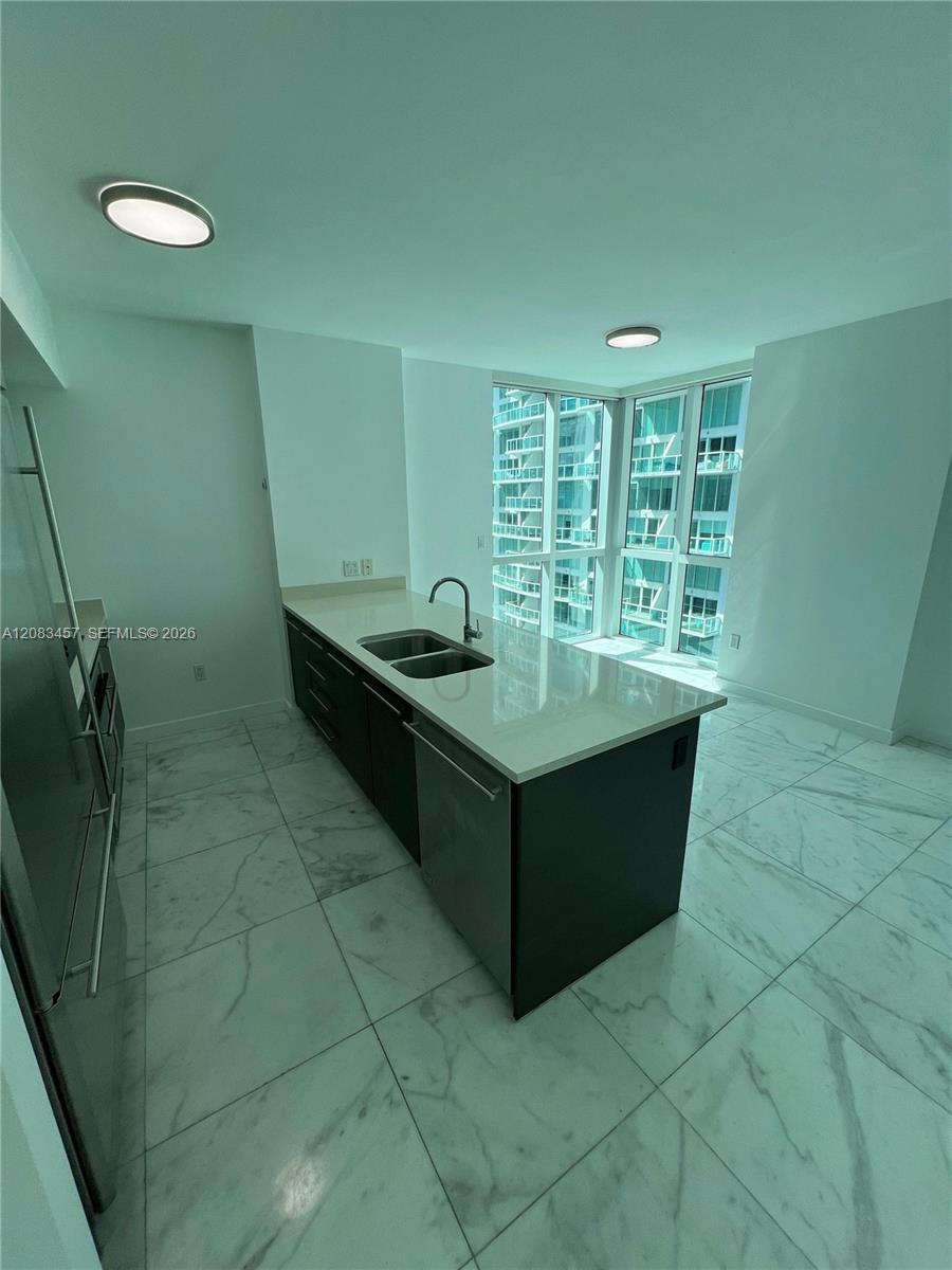 55 SE 6th St # 2101, Miami FL 33131 photo 3