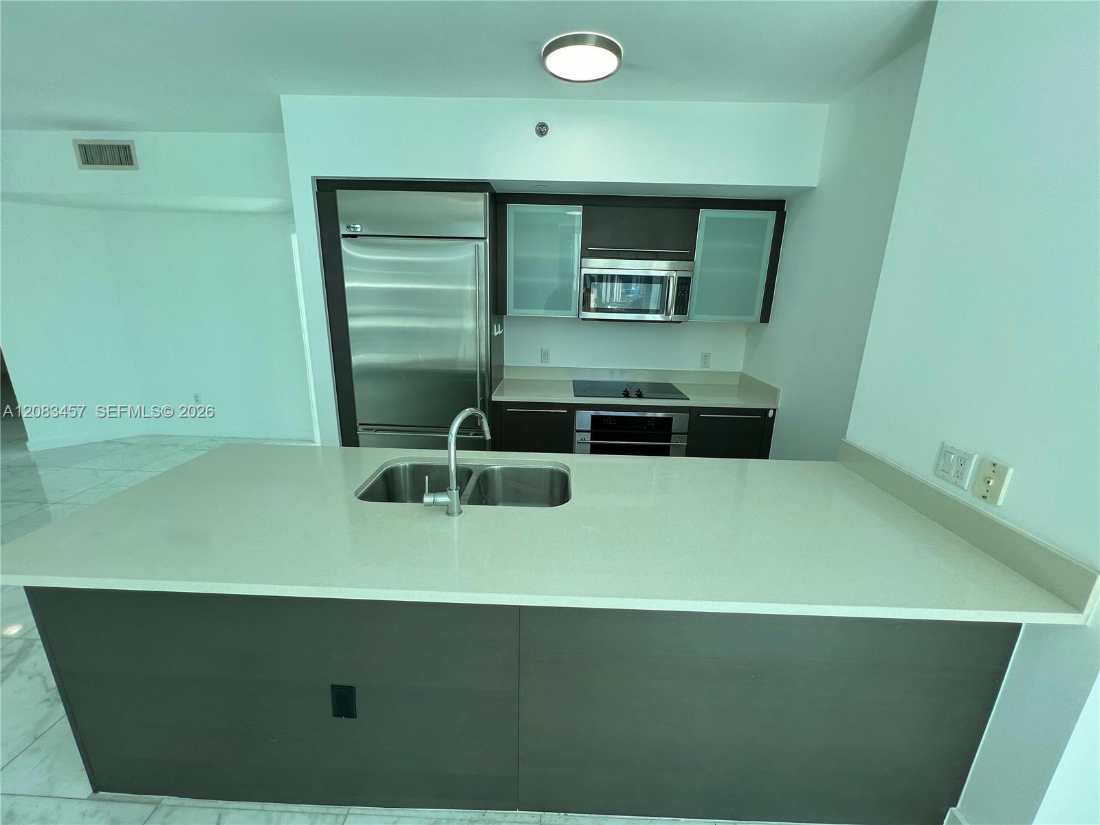55 SE 6th St # 2101, Miami FL 33131 photo 4