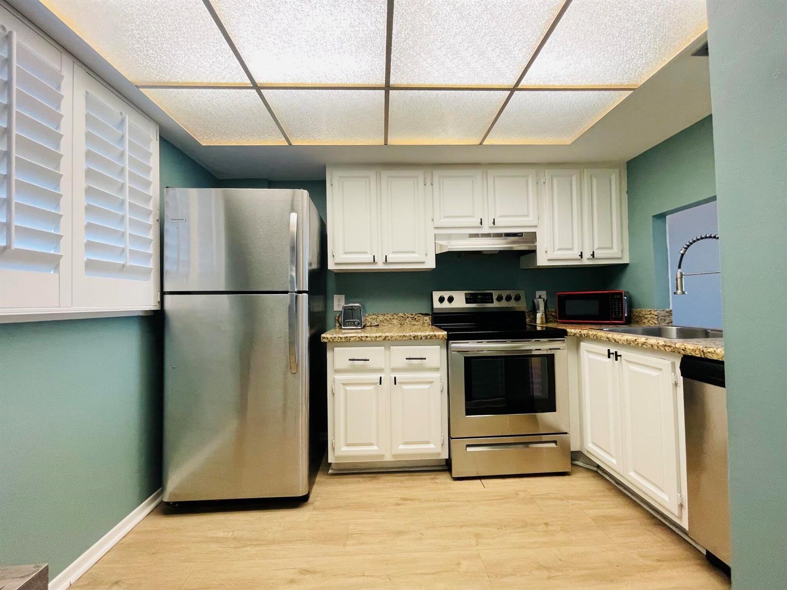 109 ROYAL PARK Drive # 4D, Oakland Park FL 33309 photo 5
