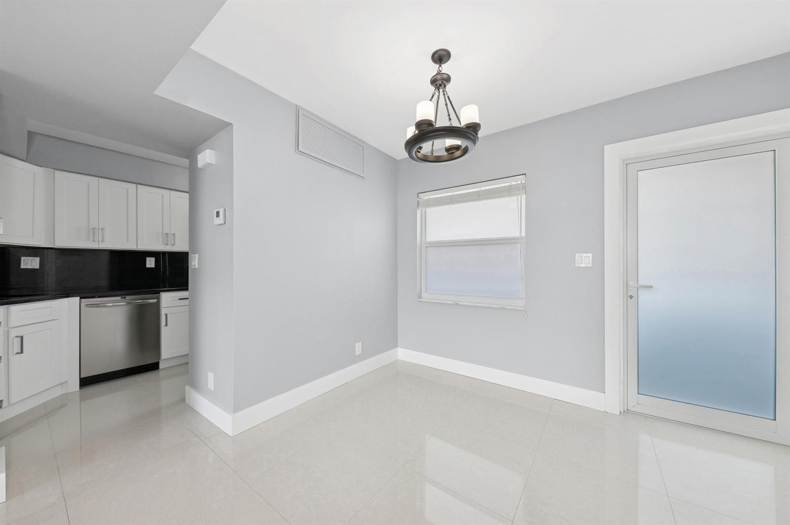 333 NE 21ST Avenue # 520, Deerfield Beach FL 33441 photo 4