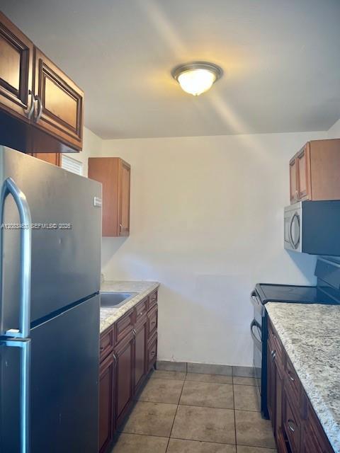 2746 Johnson St, Hollywood FL 33020 photo 3