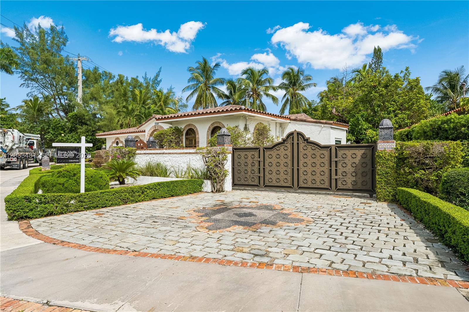 1150 N Biscayne Point Rd, Miami Beach FL 33141 photo 5