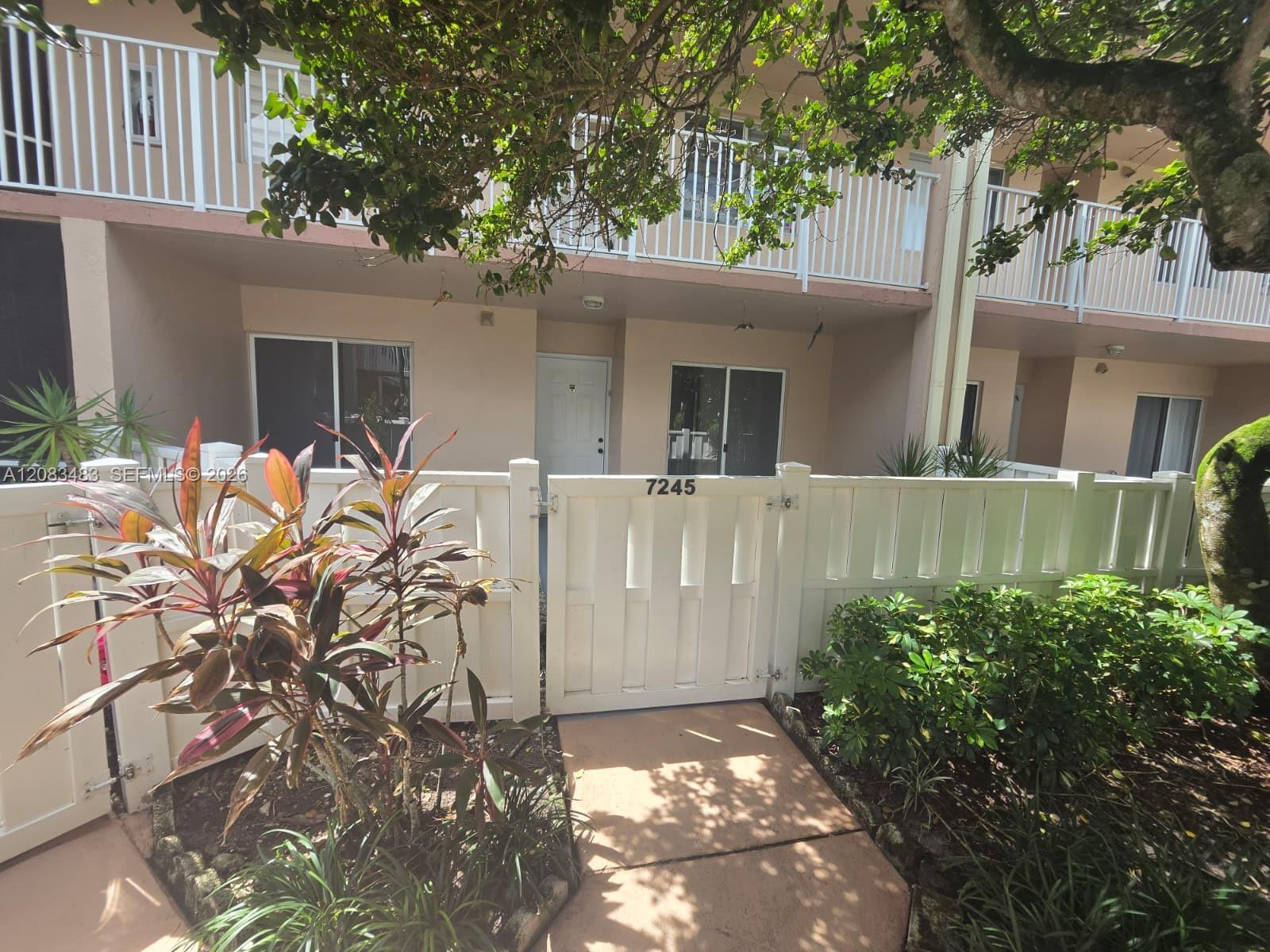 7245 S Devon Dr # 112, Tamarac FL 33321 photo 3