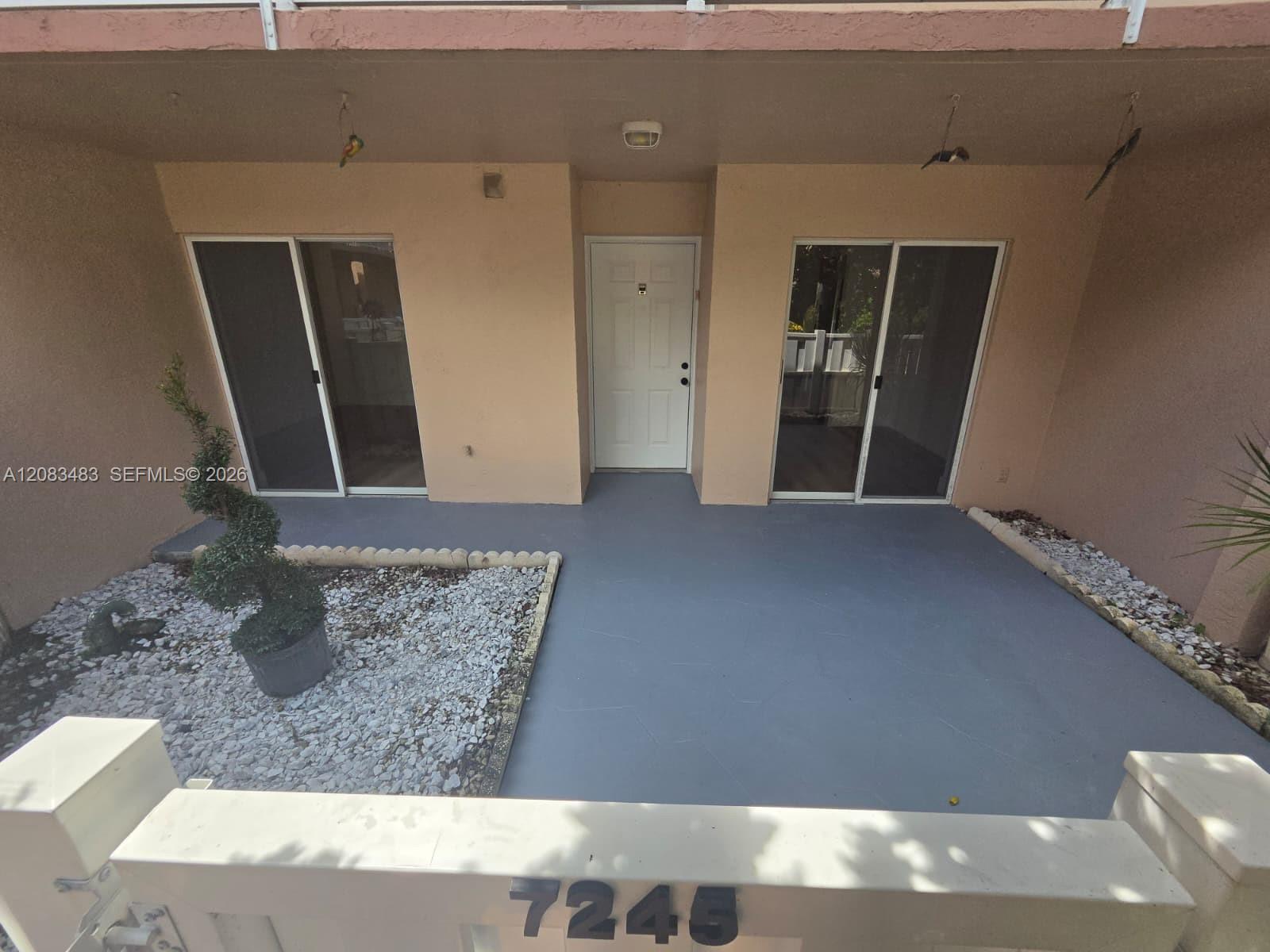 7245 S Devon Dr # 112, Tamarac FL 33321 photo 5