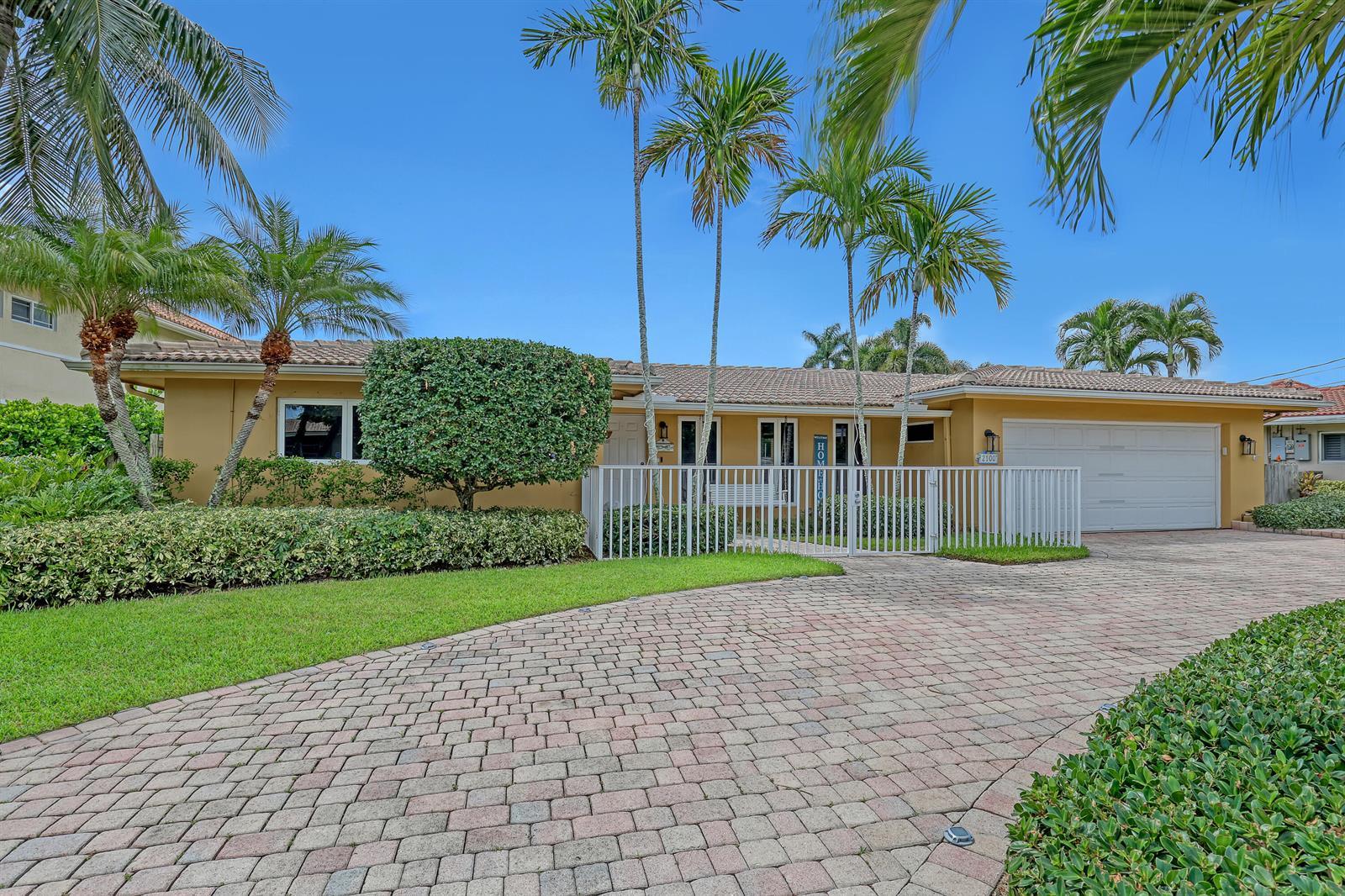 2100 NE 30th Street, Lighthouse Point FL 33064 photo 4
