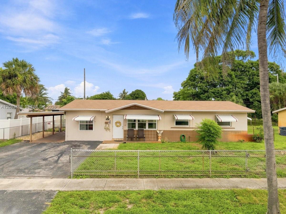 3611 NW 5th Pl, Lauderhill FL 33311