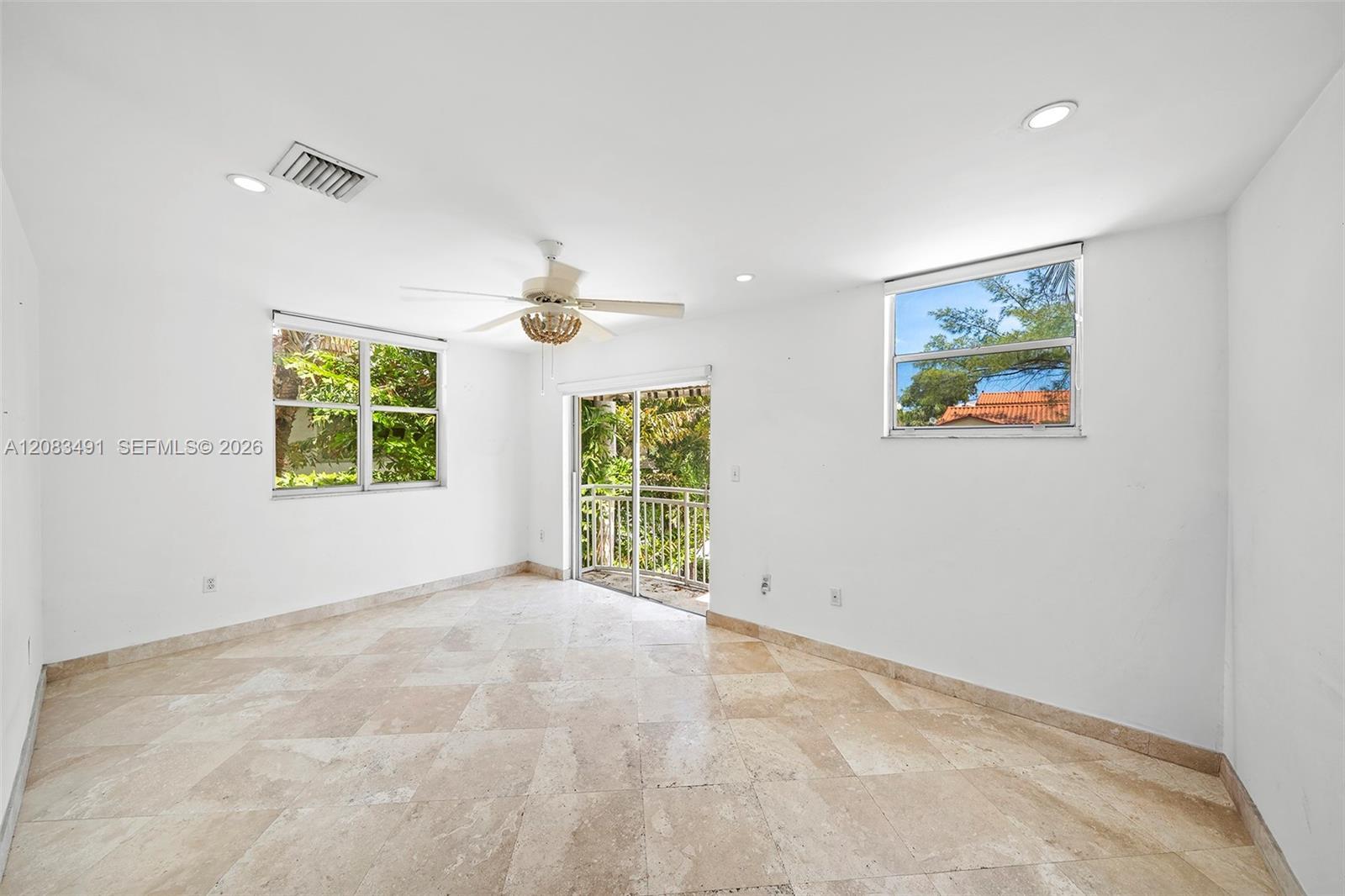 1614 Euclid Ave # 21, Miami Beach FL 33139 photo 2