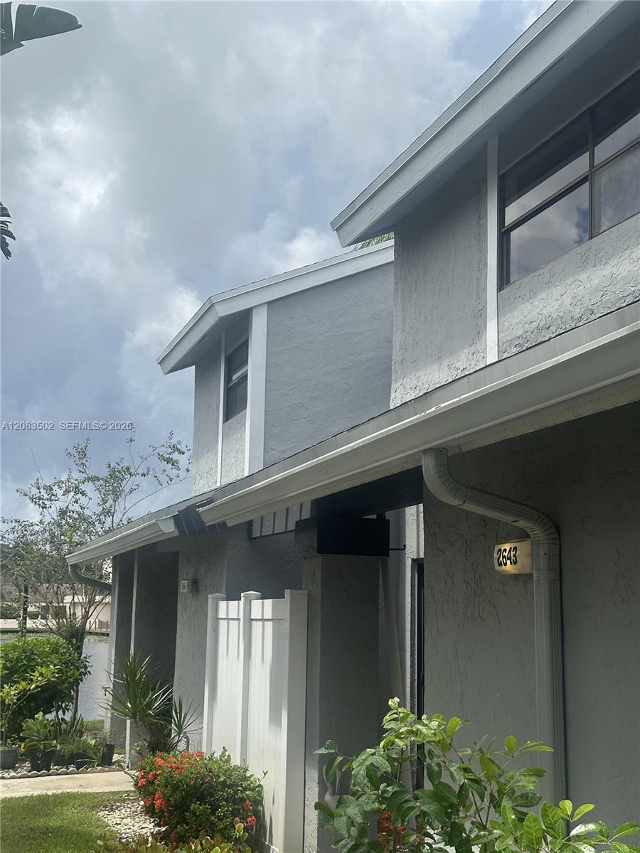 2643 NW 42nd Ave, Coconut Creek FL 33066 photo 2