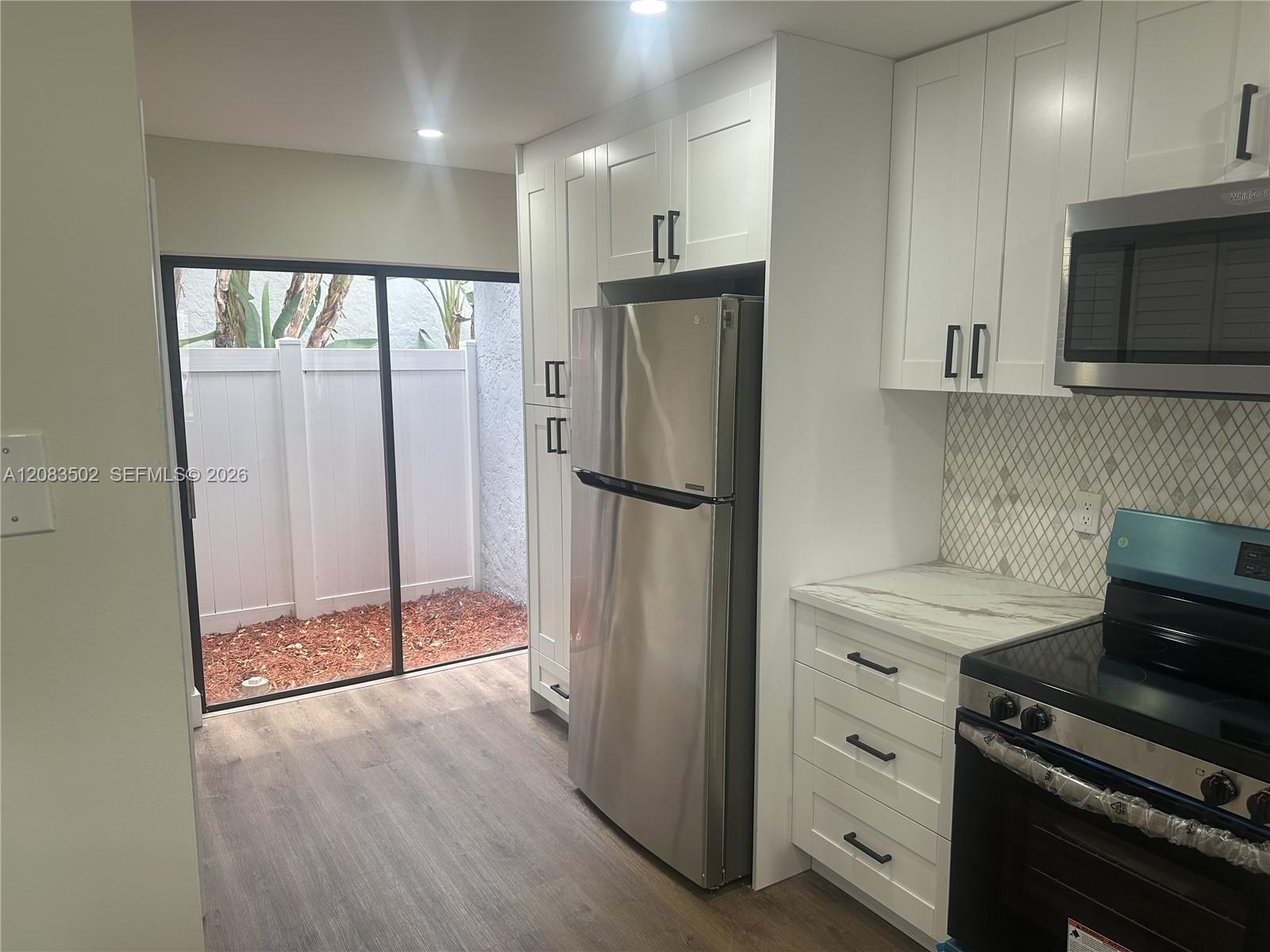 2643 NW 42nd Ave, Coconut Creek FL 33066 photo 4