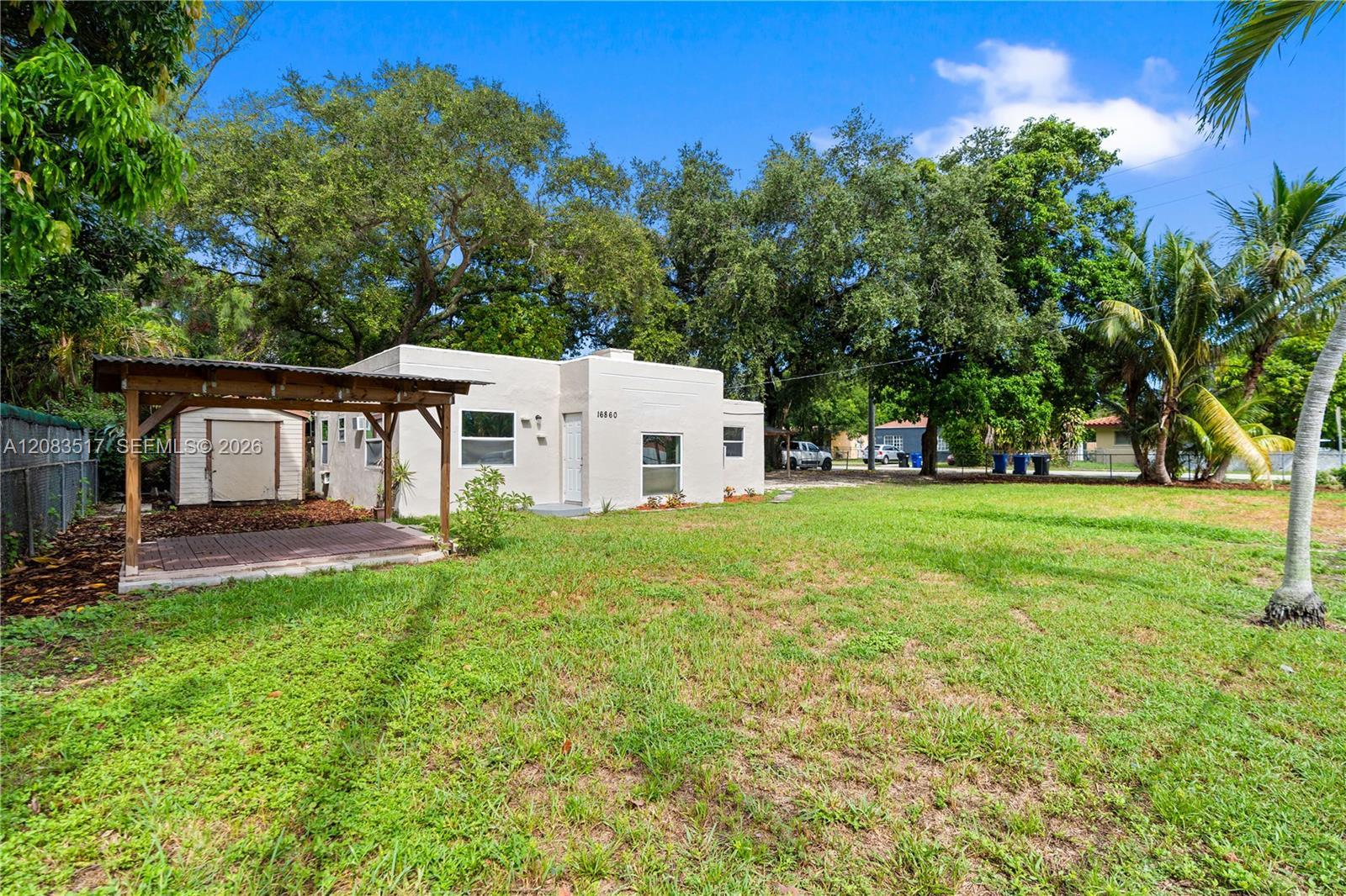 16860 NE 3rd Ct, North Miami Beach FL 33162 photo 4