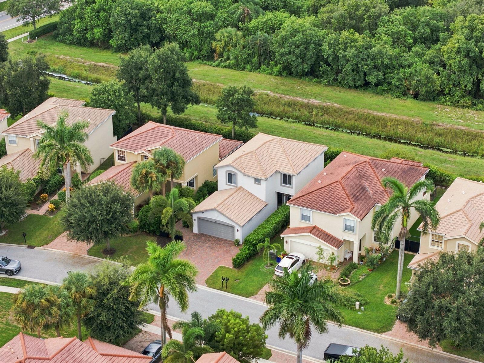 7830 JEWELWOOD Drive, Boynton Beach FL 33437 photo 2