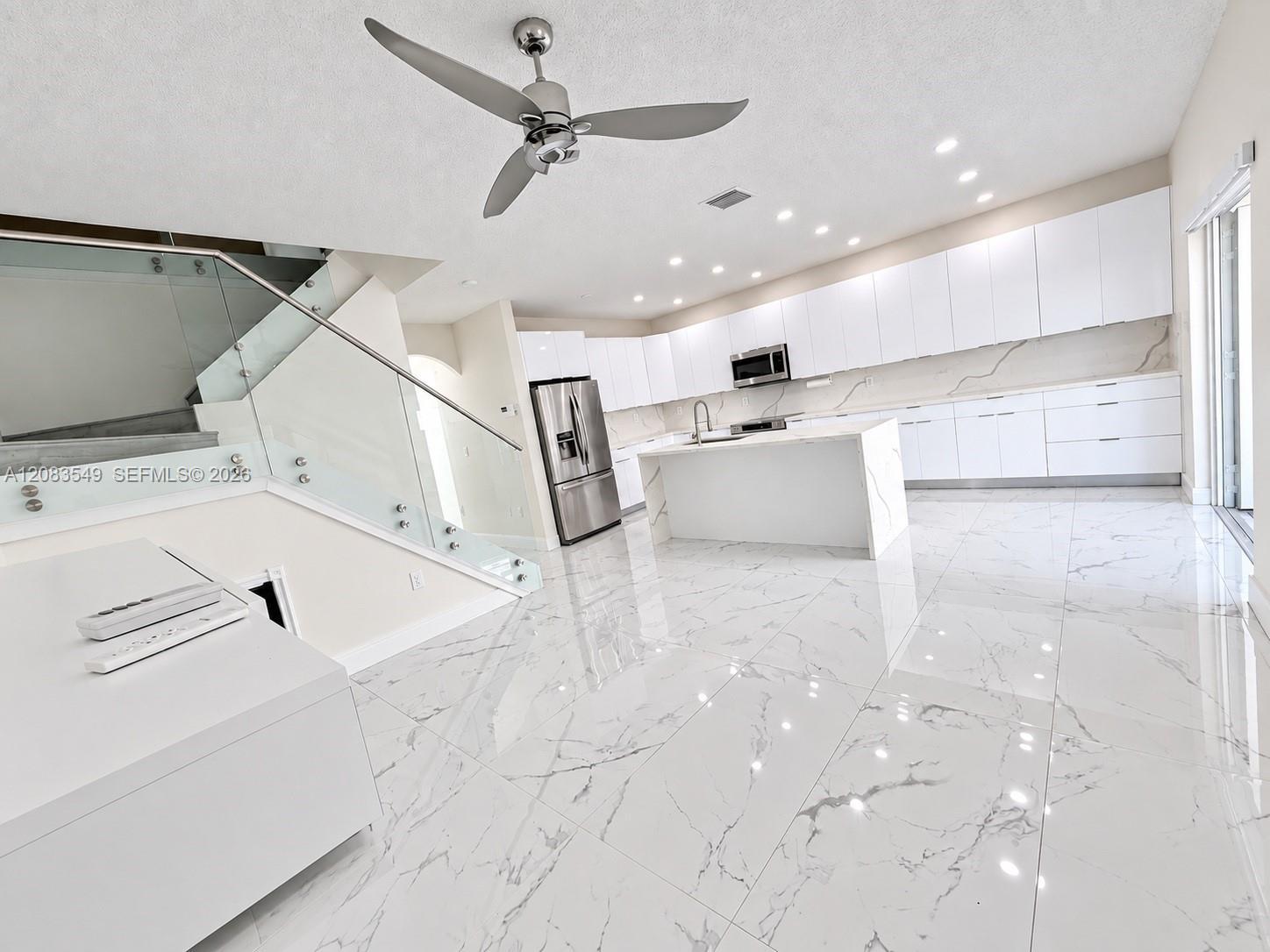 2207 SE 23rd Ave # 2207, Homestead FL 33035 photo 5