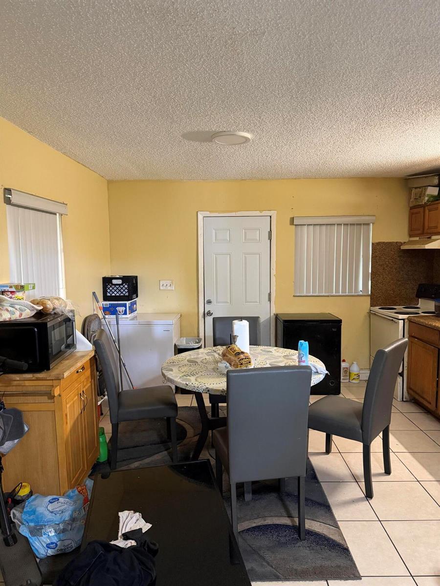 2605 NW 14TH Street, Fort Lauderdale FL 33311 photo 3