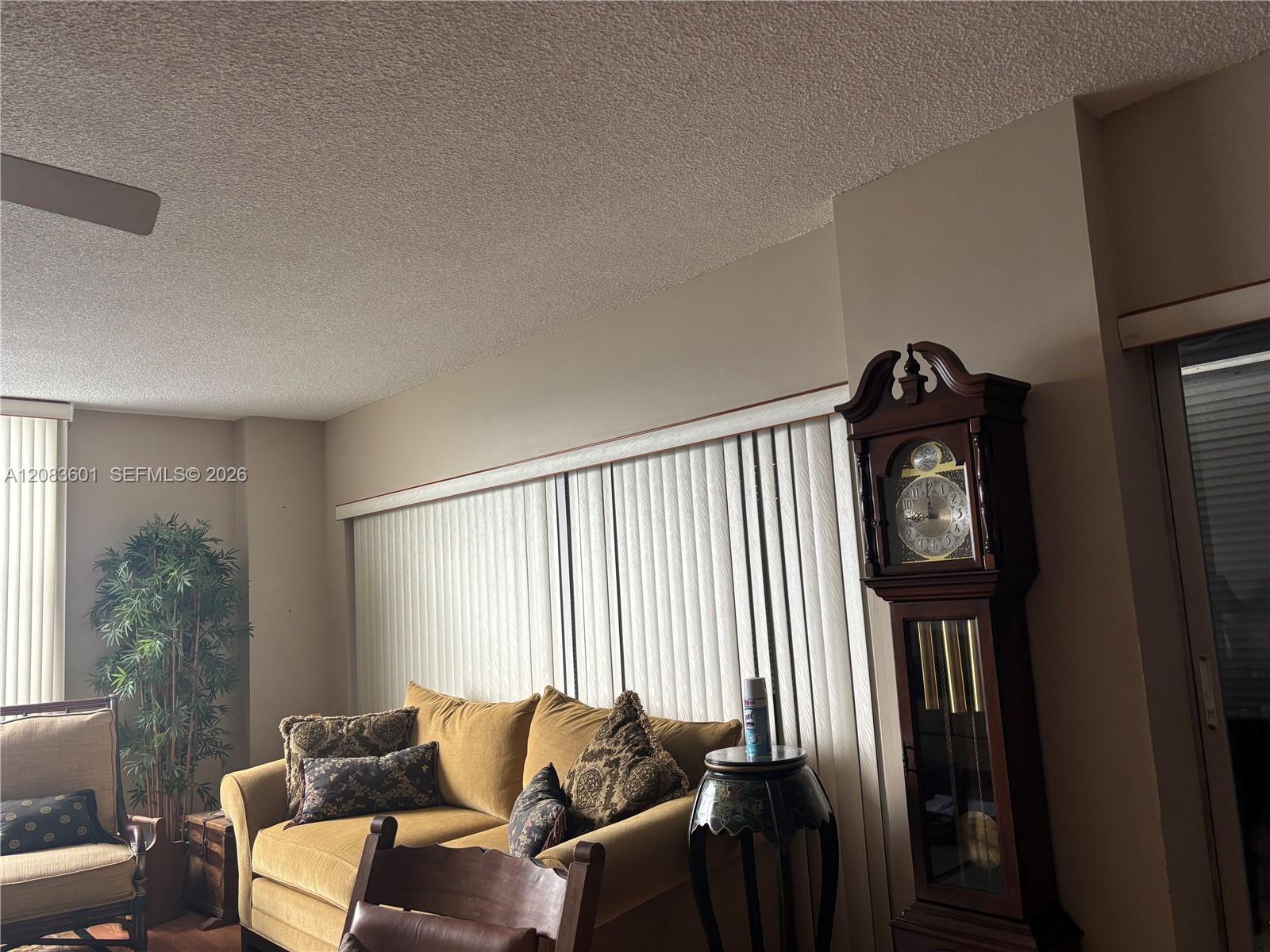 3800 Hillcrest Dr # 1011, Hollywood FL 33021 photo 4