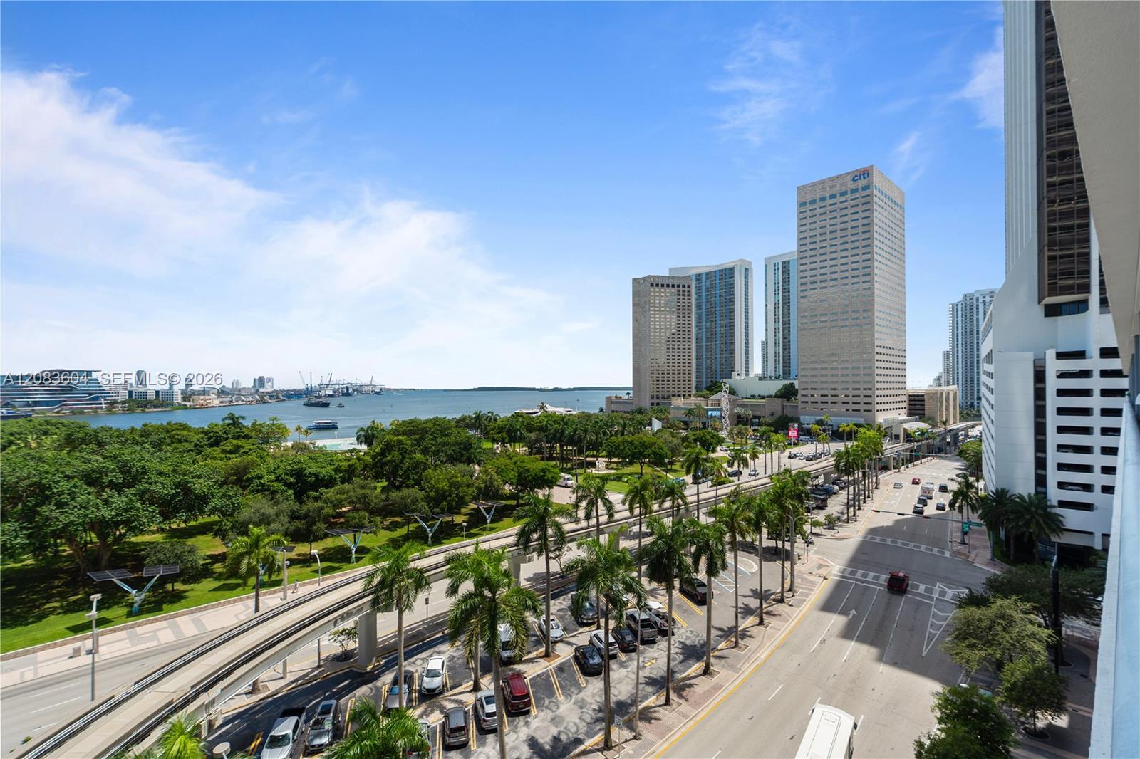 50 BISCAYNE BLVD # 902, Miami FL 33132