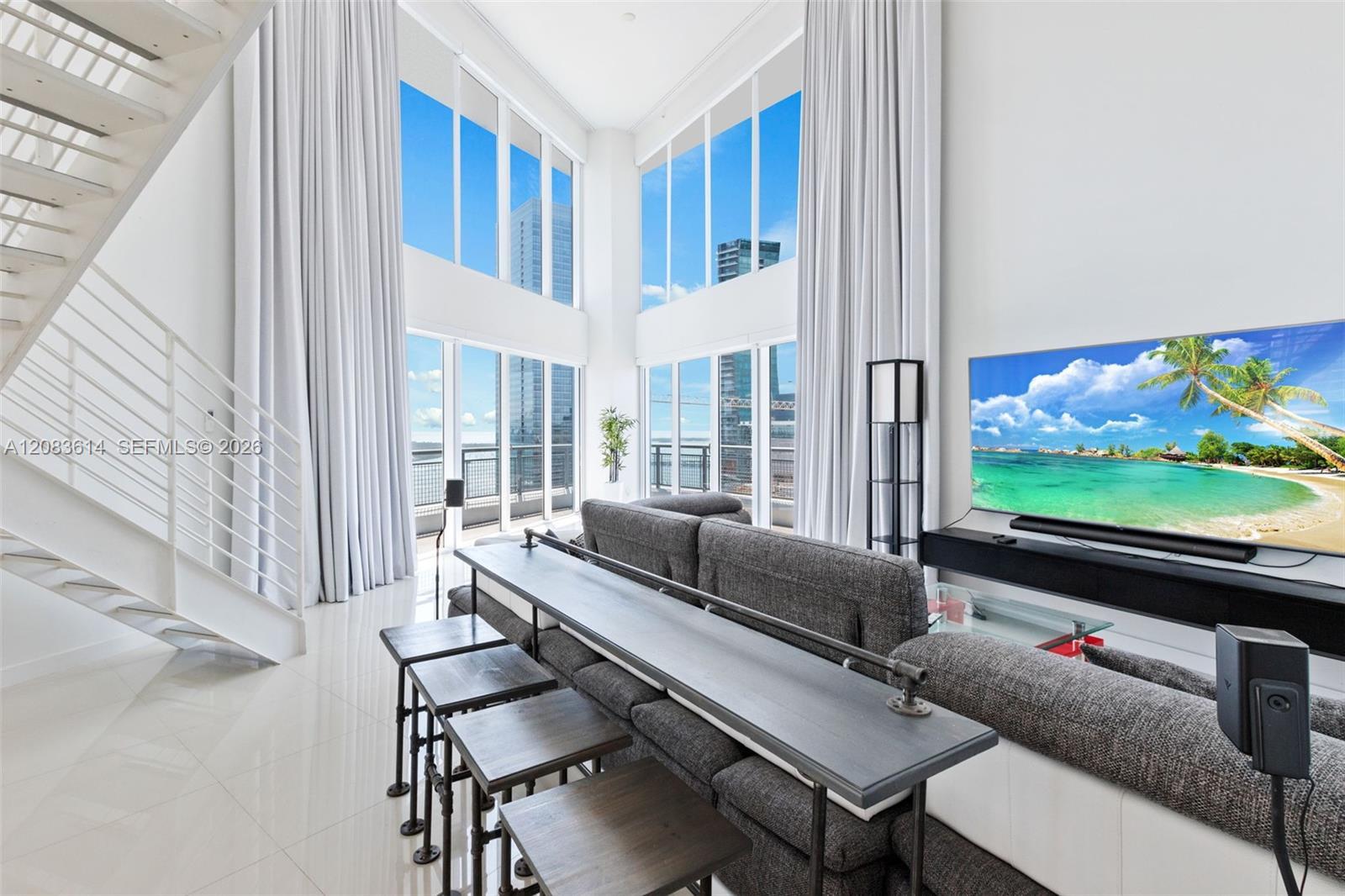 60 SW 13th St # 3800, Miami FL 33130 photo 2