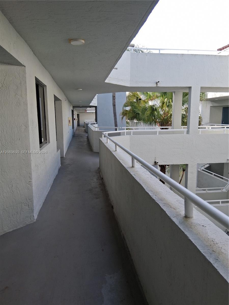 8255 SW 152nd Av # 403, Unincorporated Dade County FL 33193 photo 3