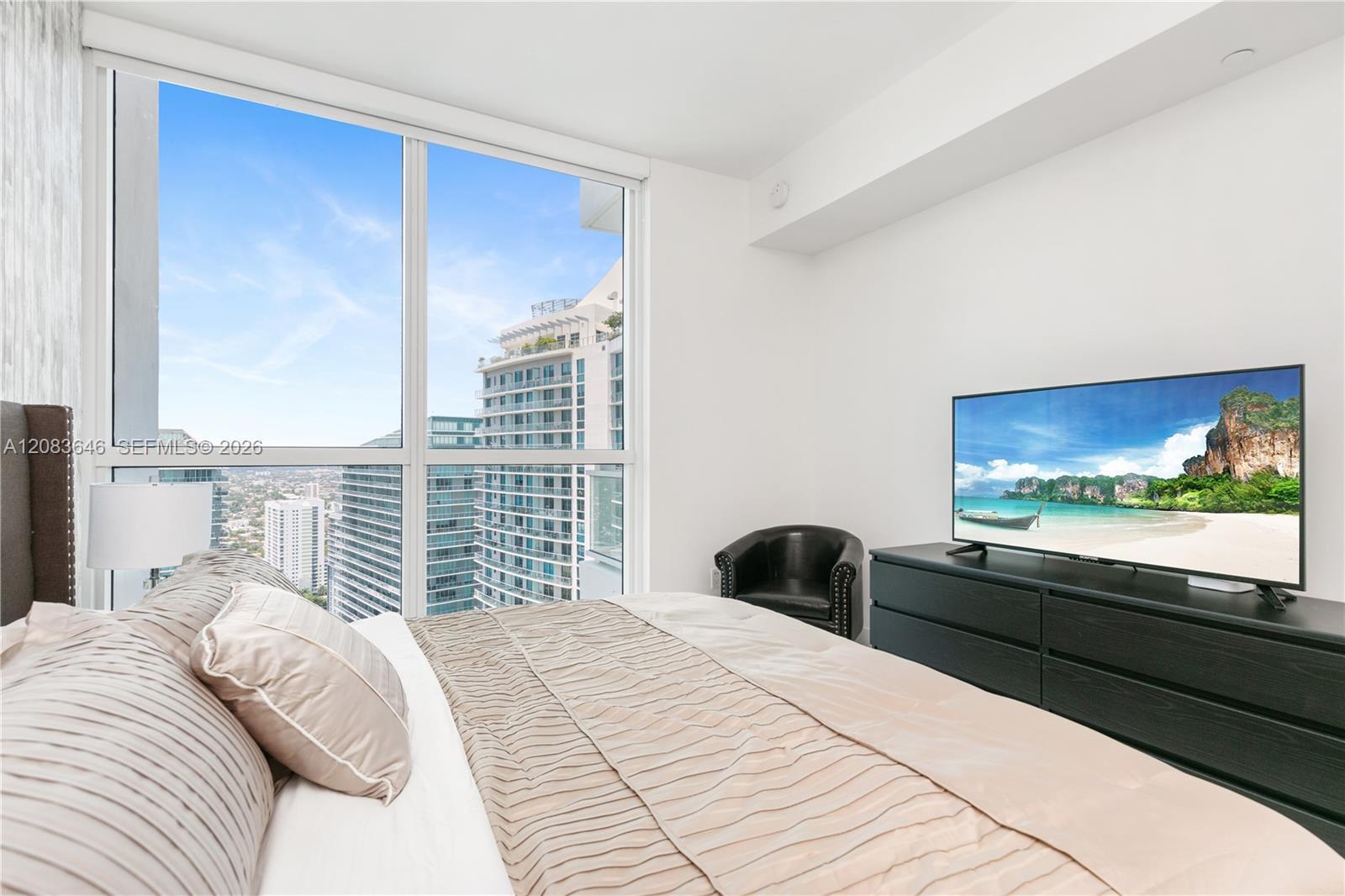 1080 Brickell Ave # 3803, Miami FL 33131 photo 3